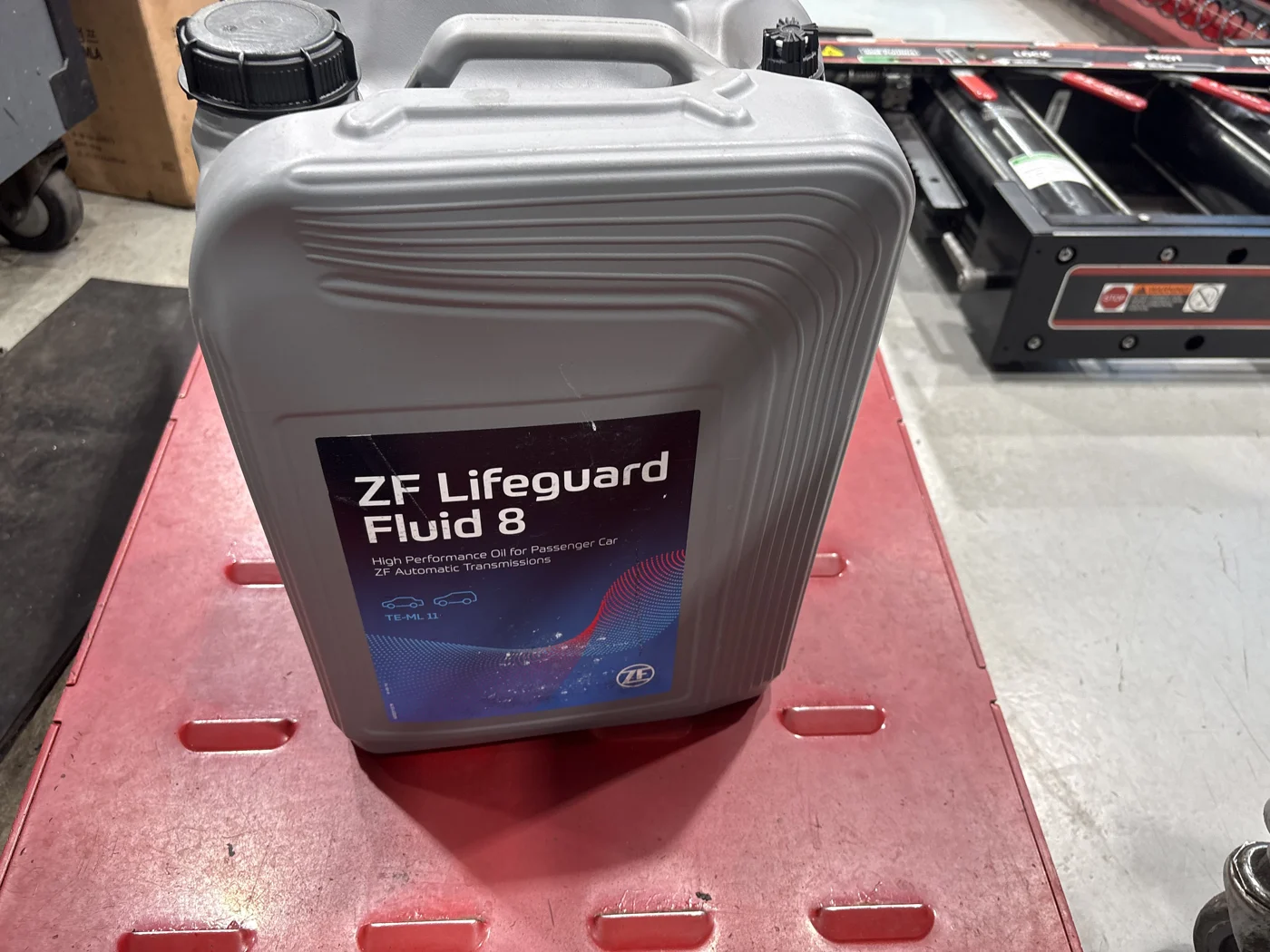 ZF LifeguardFluid 8 transmission fluid