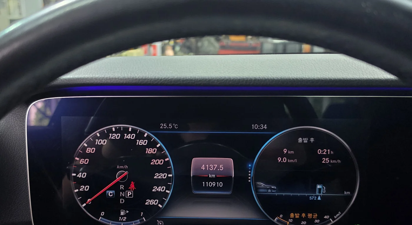 Odometer at 110,910 km on arrival