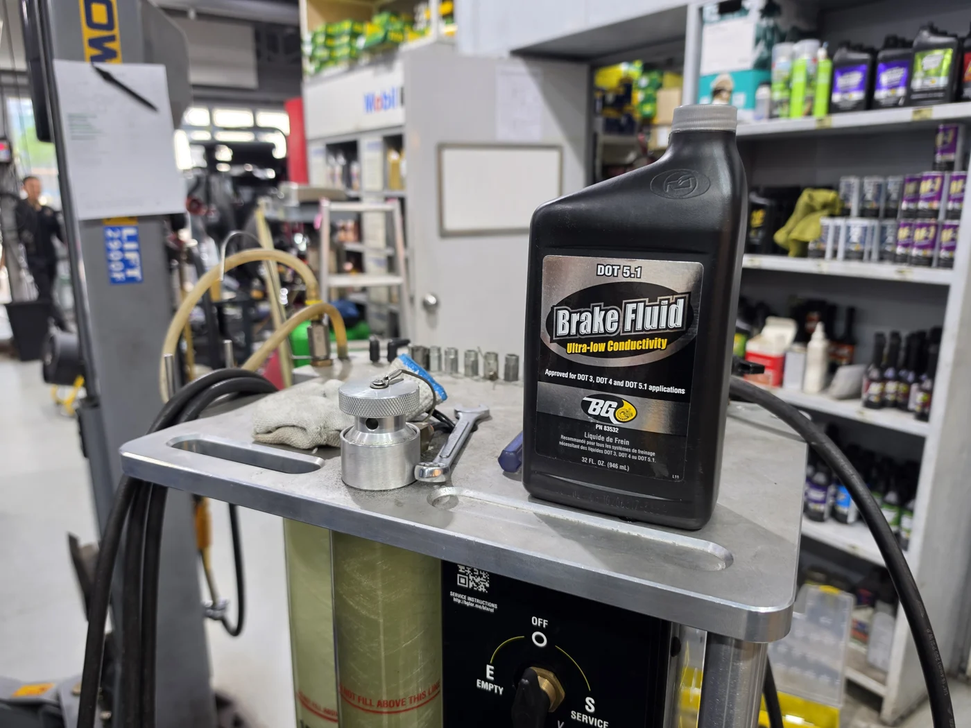 Preparing for a BG brake-fluid service