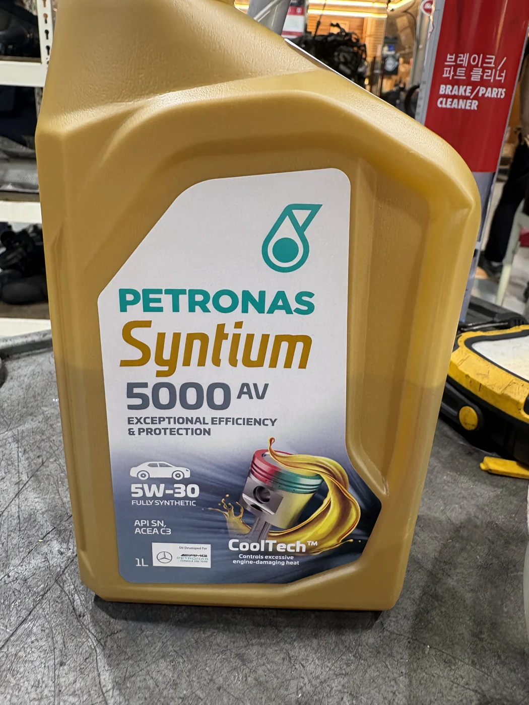 Petronas Syntium 5000 AV 5W-30