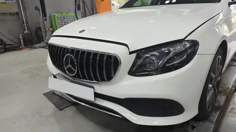 벤츠 E300, 타이어 안쪽이 닳았다면 교환만 하면 될까요?