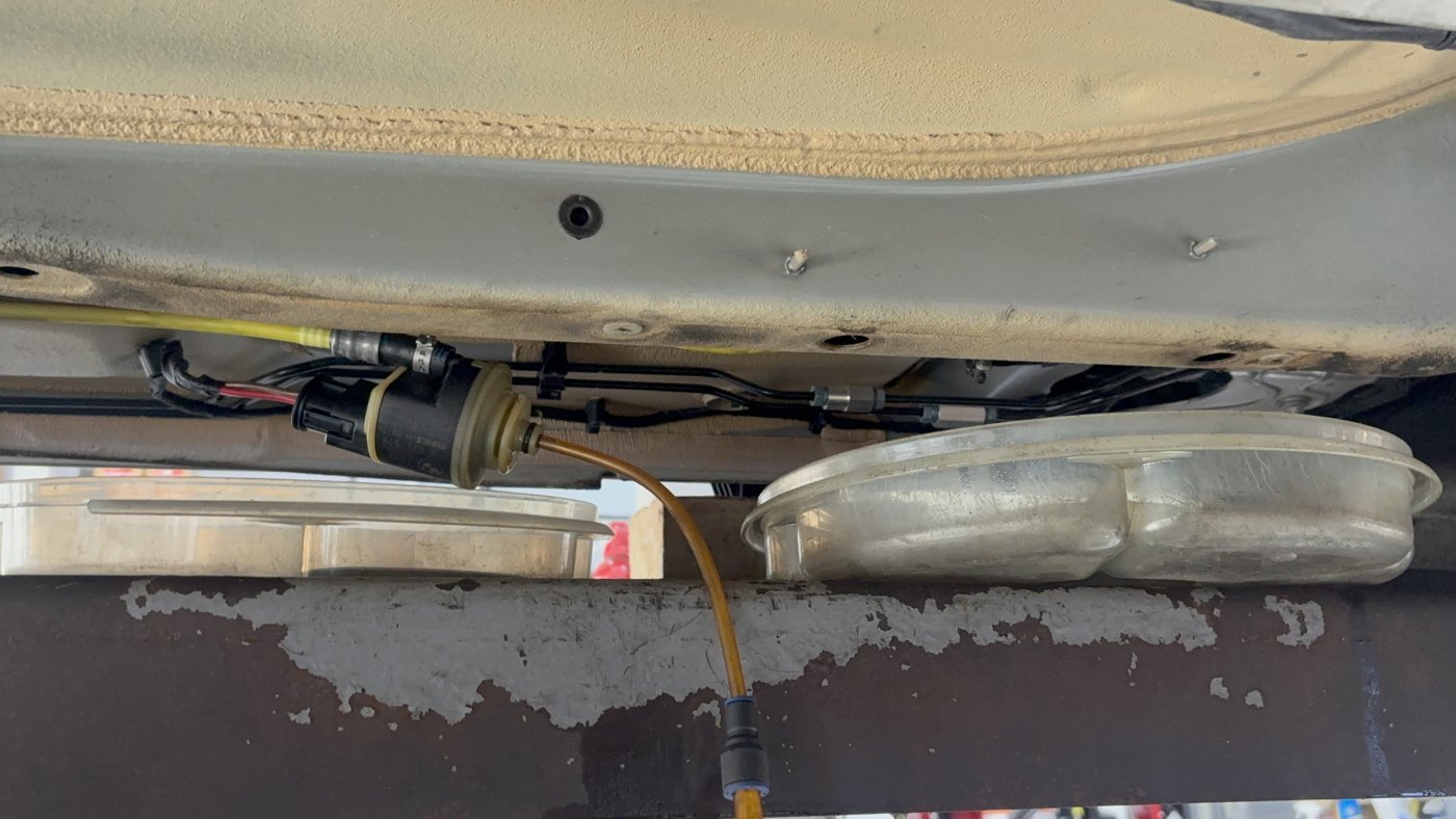 Replacing the fuel filter under the car