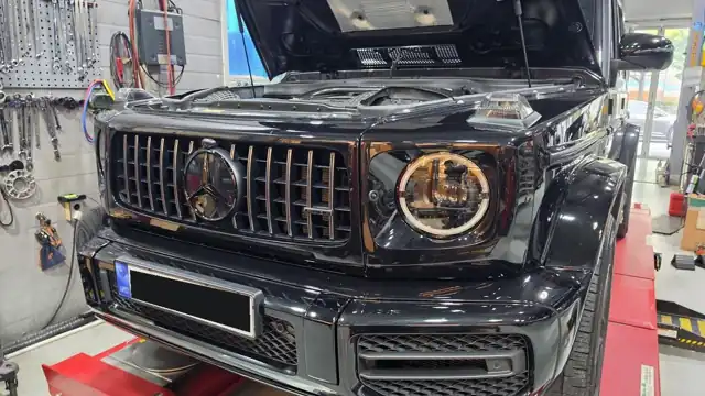 메르세데스-AMG G63 엔진오일·필터 교환, 드레인 와셔까지 새로 바꿨습니다