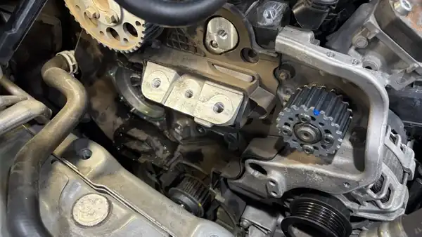 볼보 V60 타이밍벨트, 끊어진 뒤보다 교환 시기를 챙기는 것이 중요합니다