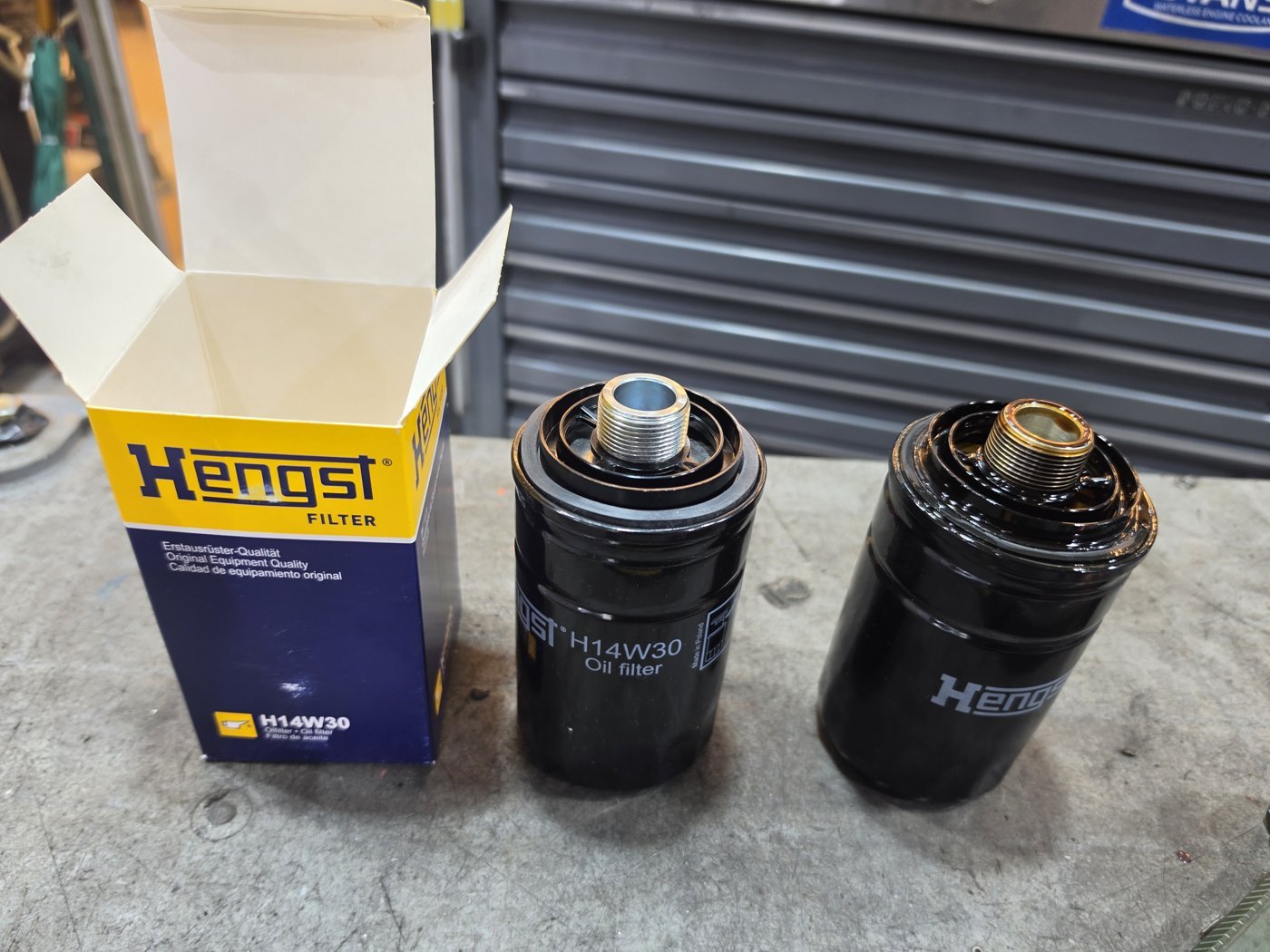 Old oil filter and new Hengst filter