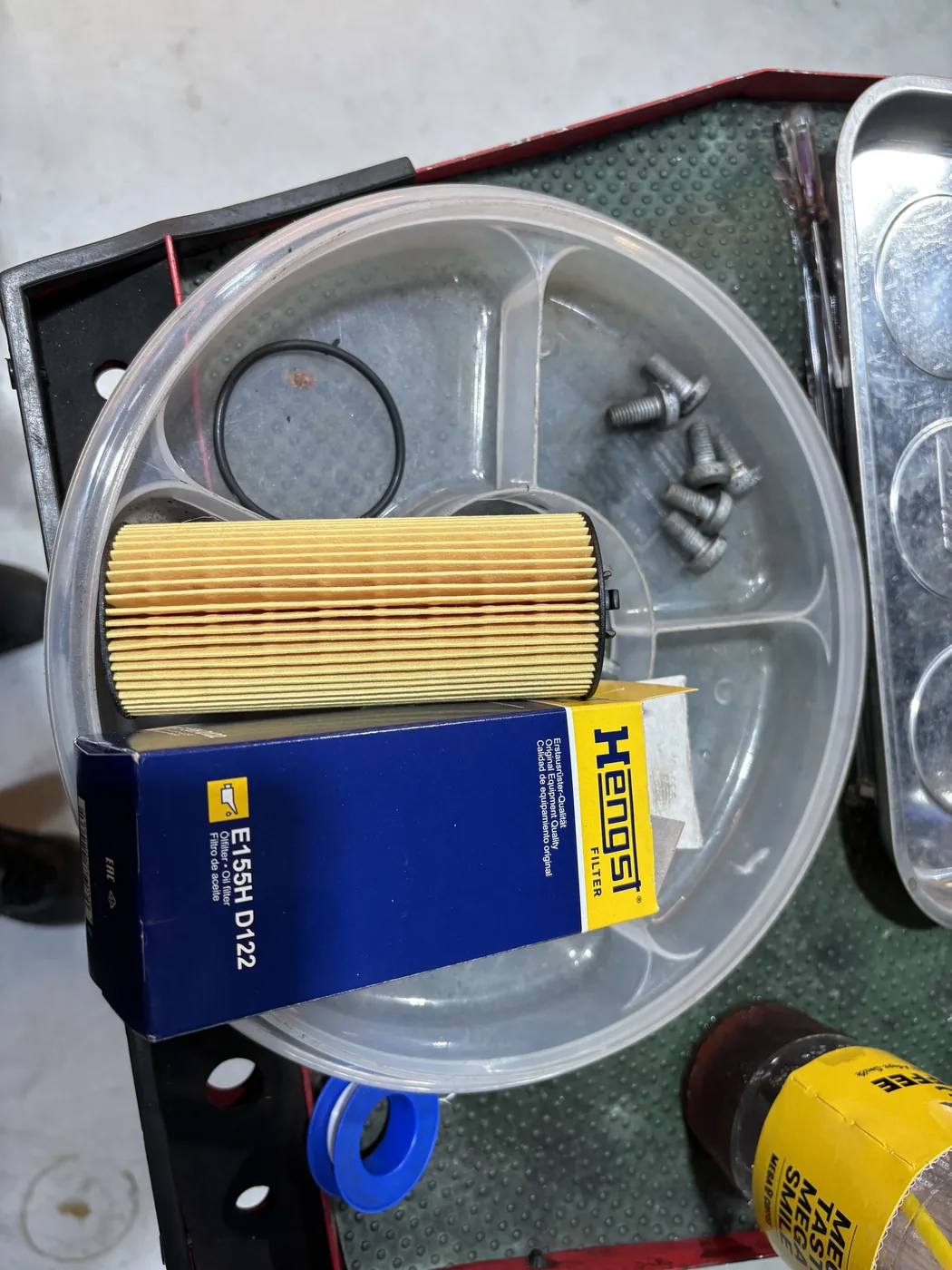 HENGST oil filter used for the G500 engine oil service
