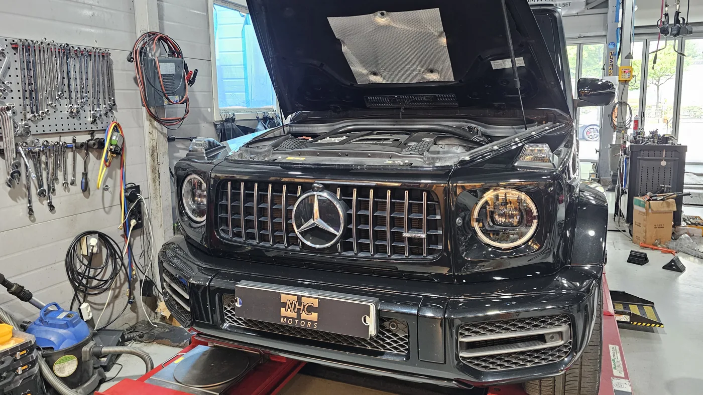 The actual G63 AMG, showing 46,423km at intake