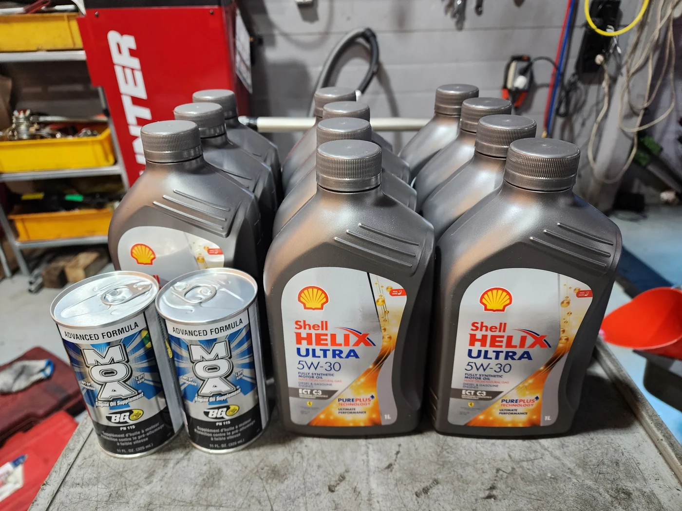 Shell Helix Ultra ECT C3 5W-30 and BG MOA