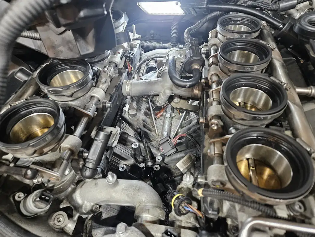 V8 intake service