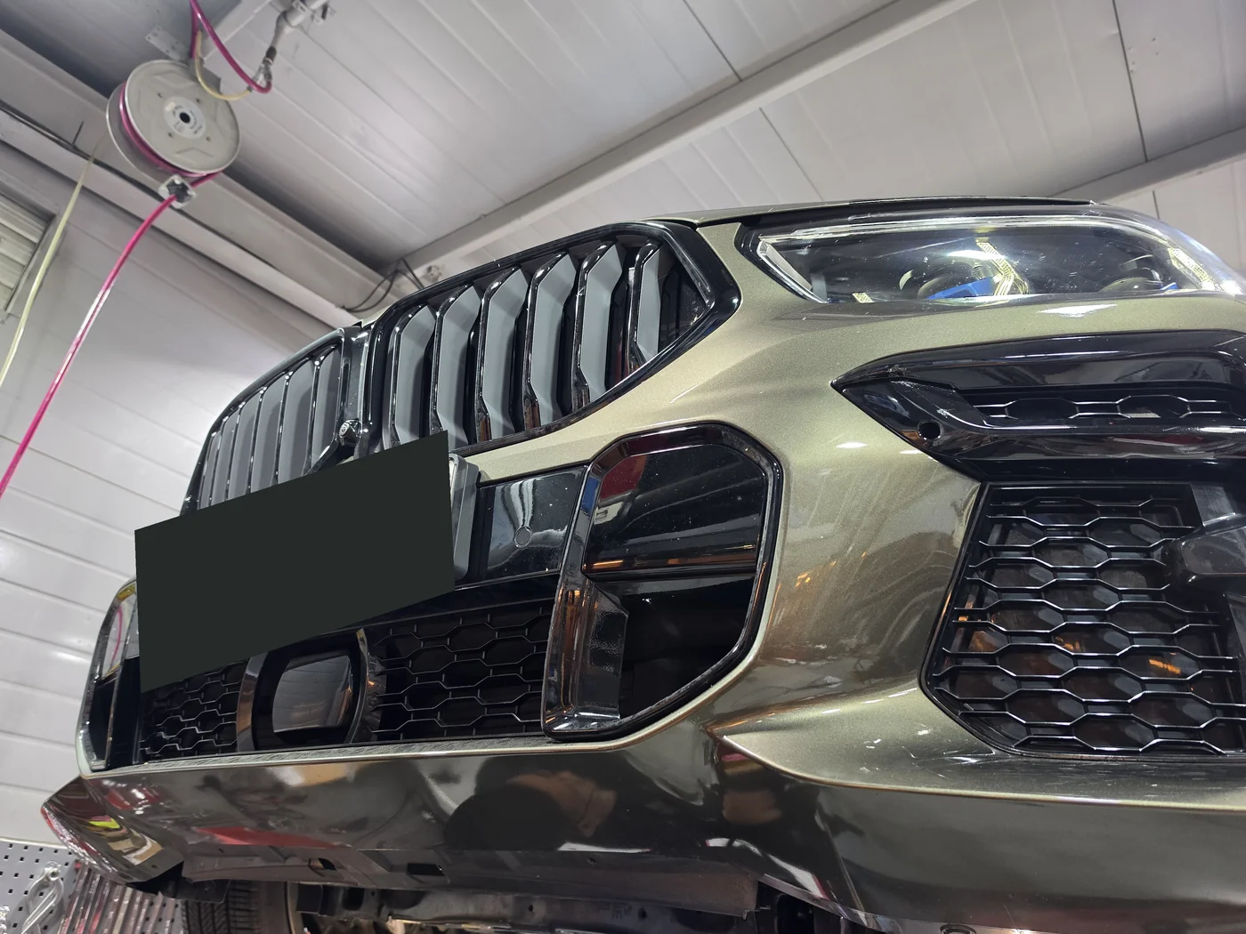 2023 BMW X6 M50i · 쏠림과 주행 진동 점검